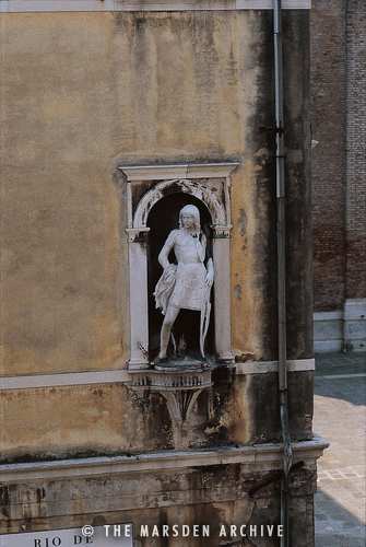 Statue, Campo dei Carmini, Dorsoduro, Venice, Italy (MA-VE-122)