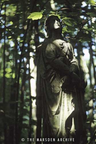 Statue, Arnos Vale Cemetery, Bristol, England (MA-T-016)