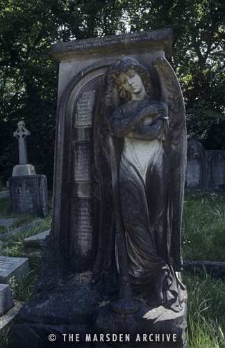 Angel, Lynas family tomb, Putney Vale Cemetery, London, England (MA-T-021)