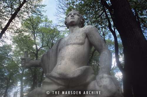 Statue, the Summer Garden, St Petersburg, Russia (MA-RU-204)